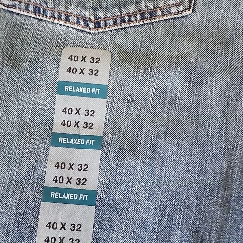 Carhartt Relaxed  Straight Fit Blue Jeans Brand New